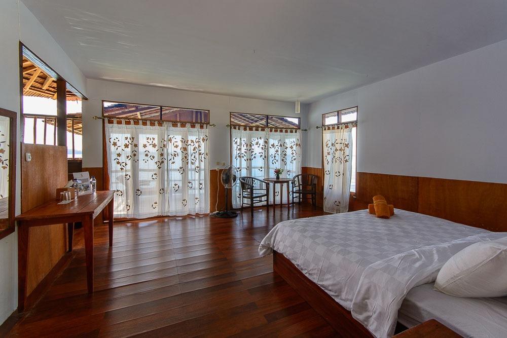 Ora Beach Resort Seleman Extérieur photo